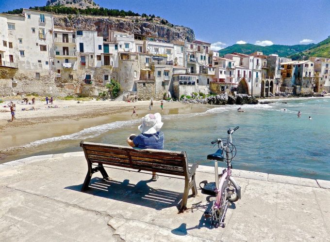 Tour Operator